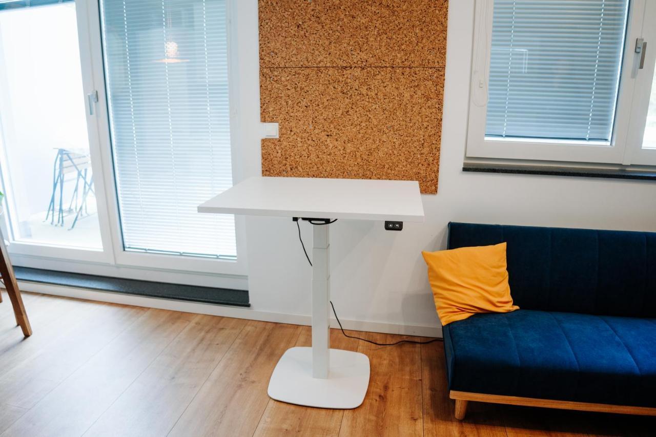 Design Home Office & Central Hideaway - Eah, Zeiss, Schott In 5 Min Йена Екстериор снимка